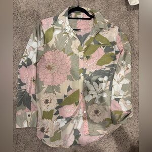 Women’s button down